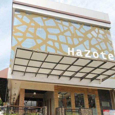 Hazotel Semarang Eksteriør bilde